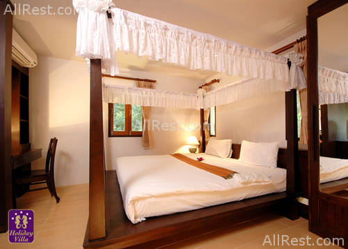 Holiday Villa 8